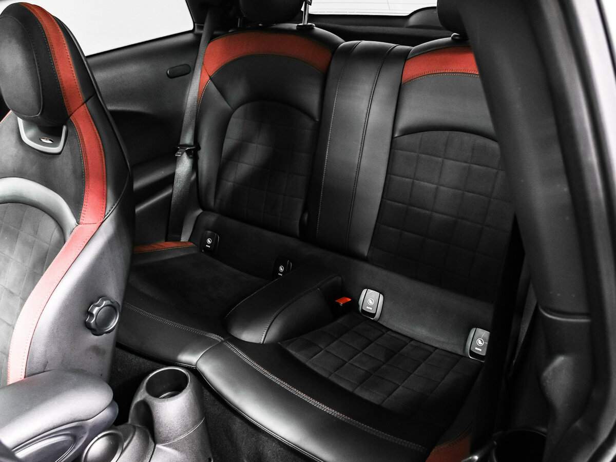 Mini Hatch с пробегом — 2016 год. Фото: #11