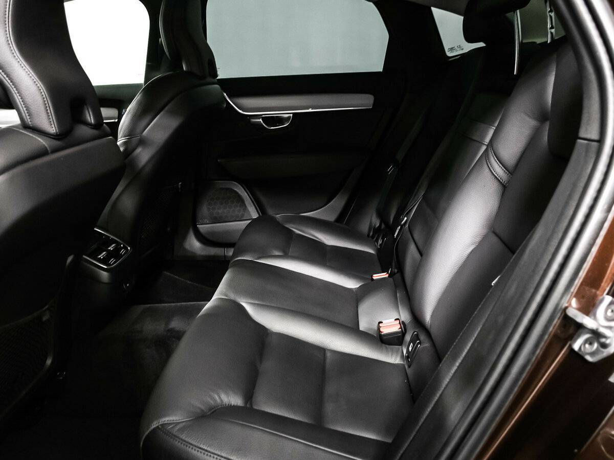 Volvo S90 с пробегом — 2020 год. Фото: #11