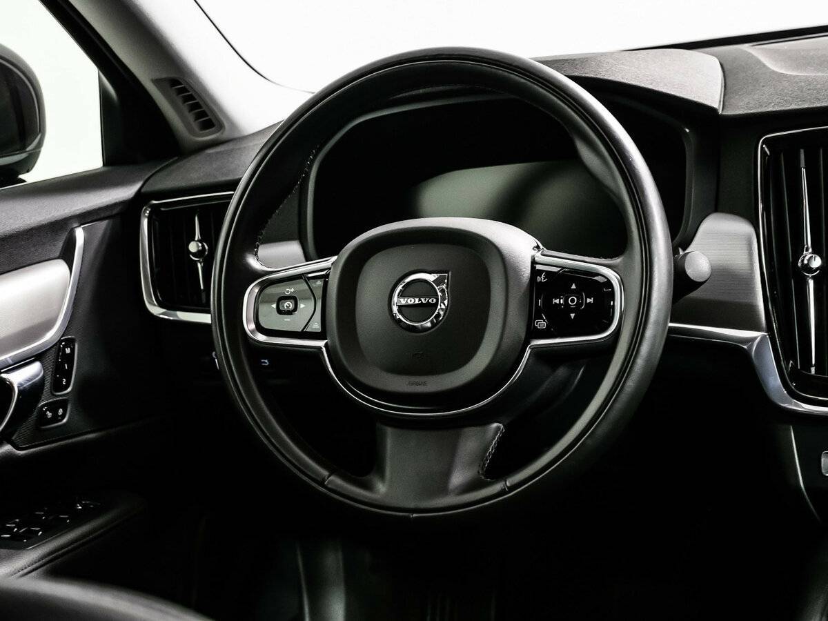 Volvo S90 с пробегом — 2020 год. Фото: #17