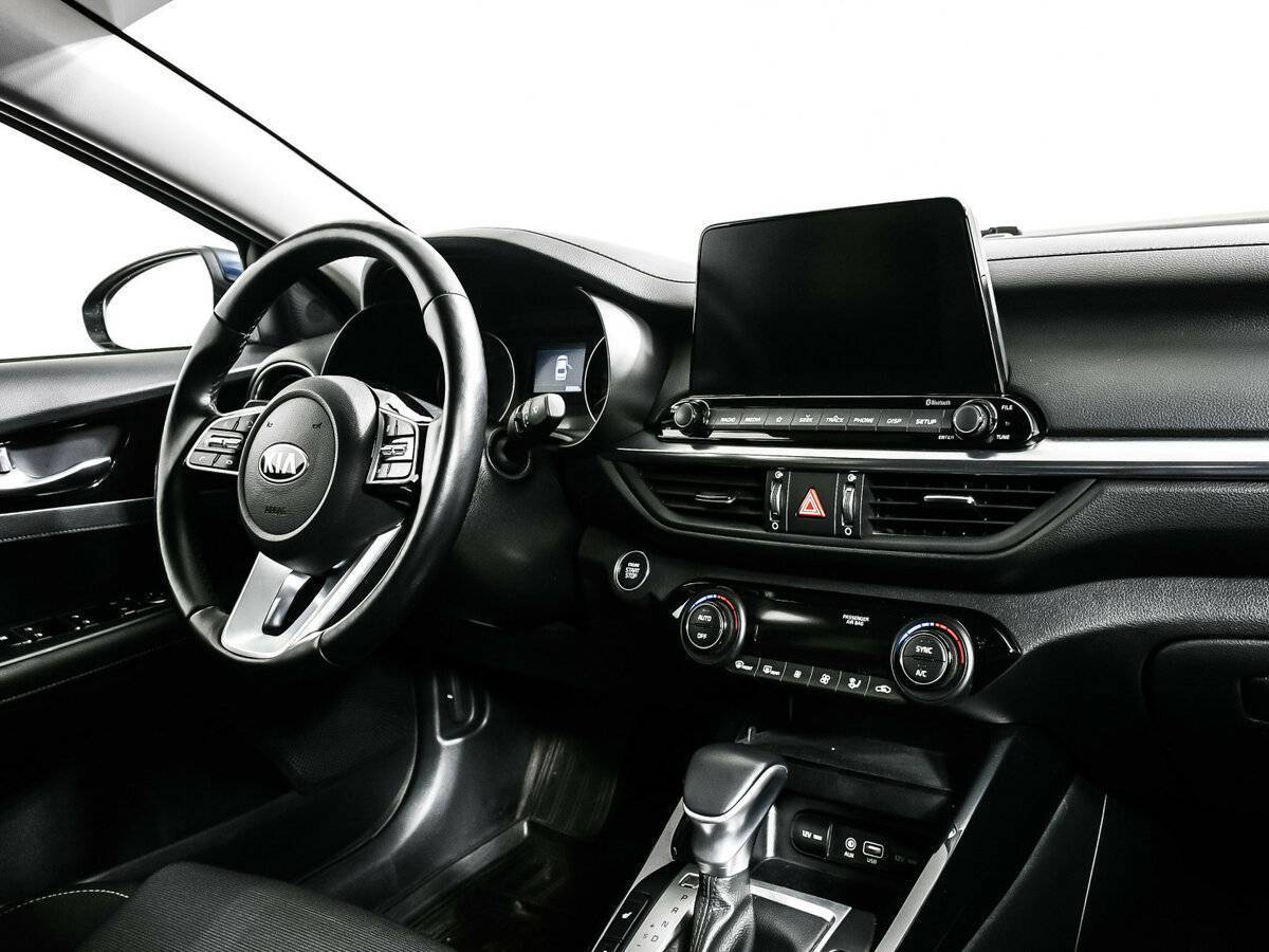 Kia Cerato с пробегом — 2019 год. Фото: #8