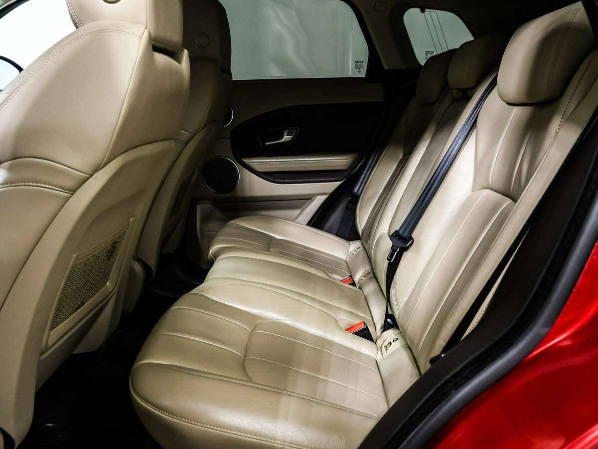 Land Rover Range Rover Evoque с пробегом — 2018 год. Фото: #11