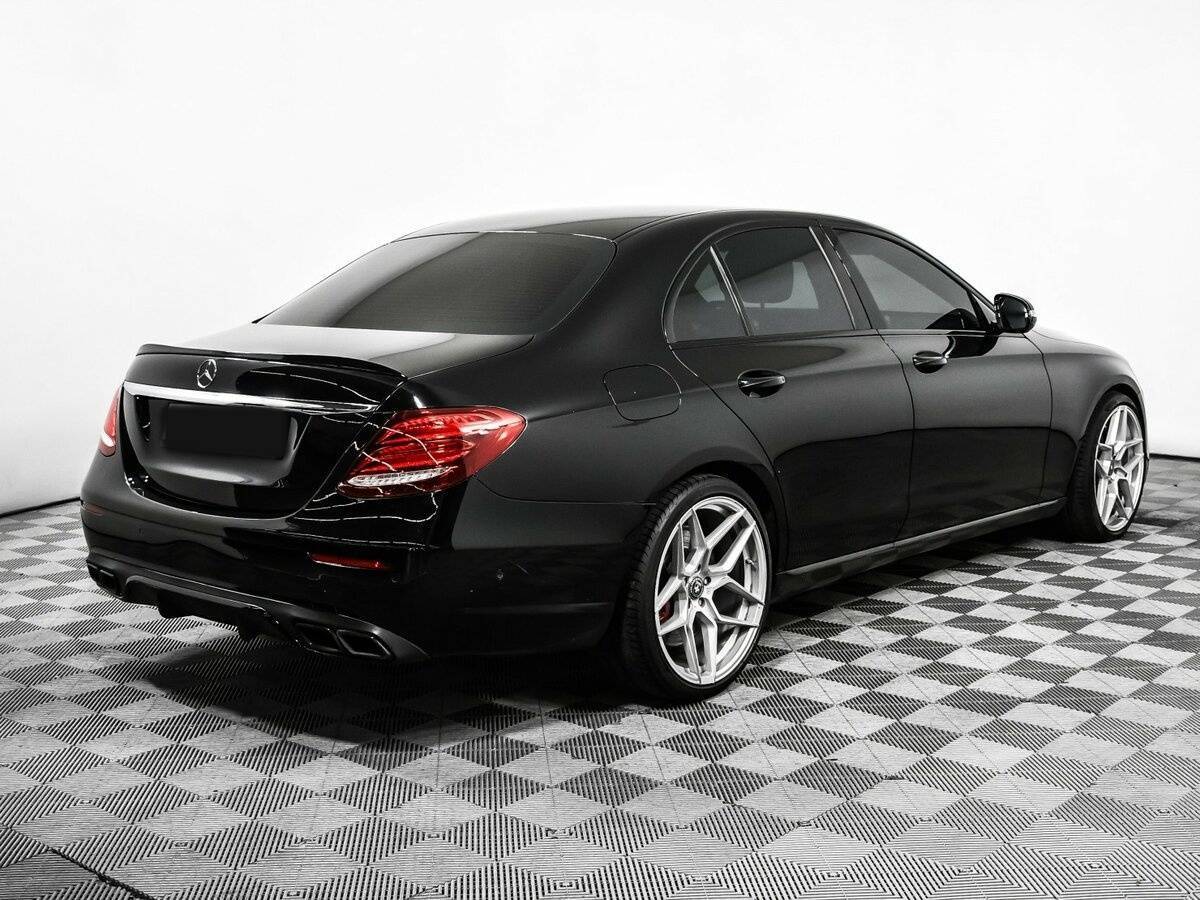 Mercedes-Benz E-Класс с пробегом — 2017 год. Фото: #4