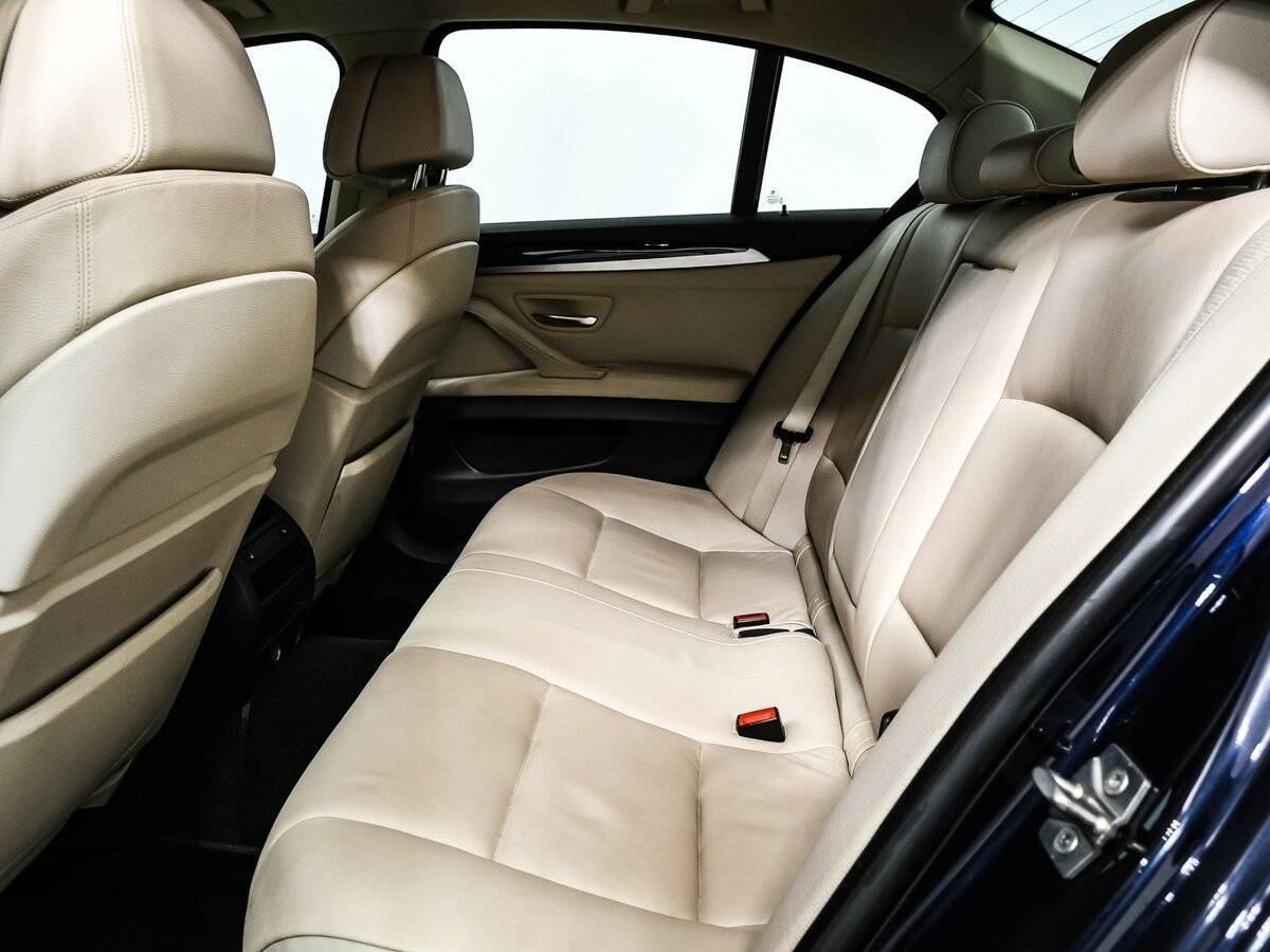 BMW 5 серии с пробегом — 2010 год. Фото: #11