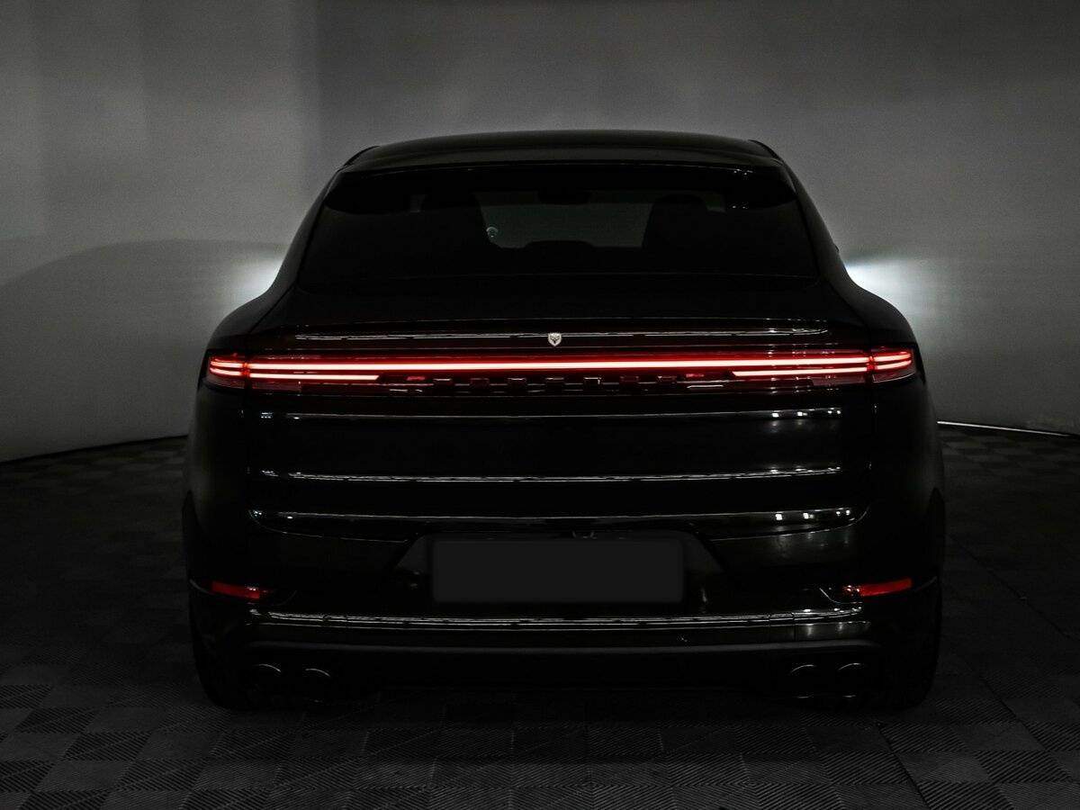 Porsche Cayenne с пробегом — 2024 год. Фото: #20