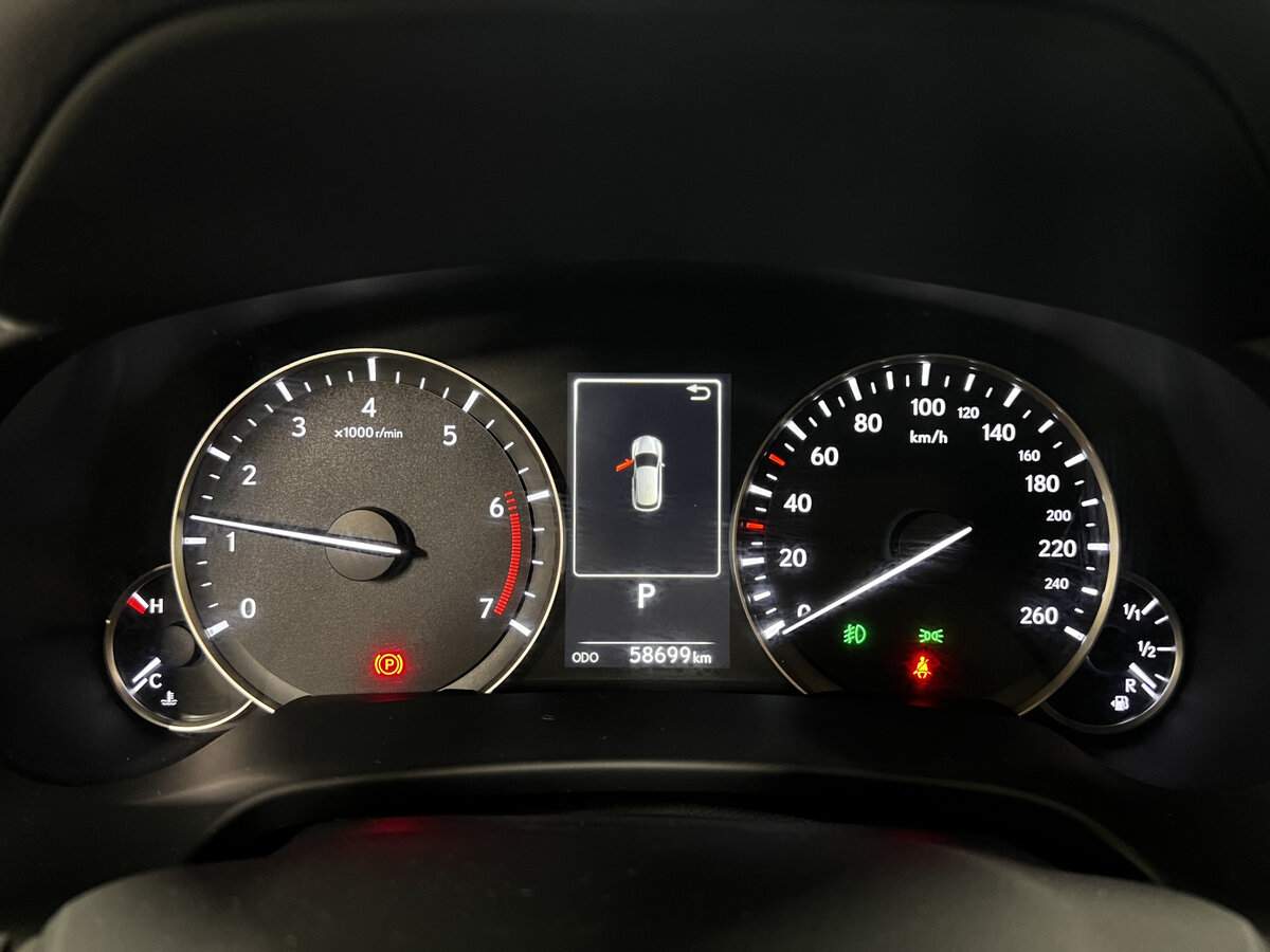 Lexus RX с пробегом — 2020 год. Фото: #12