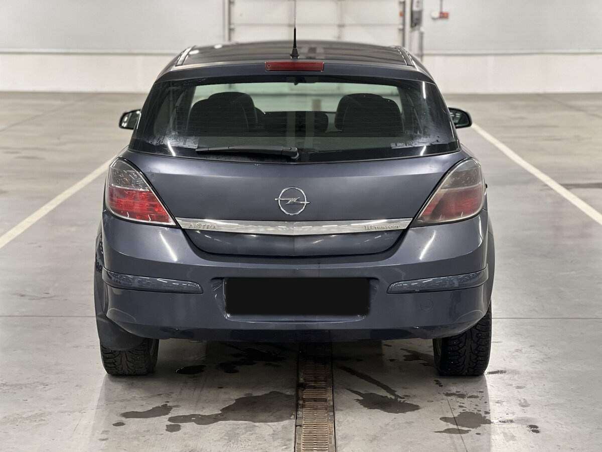Opel Astra с пробегом — 2008 год. Фото: #5