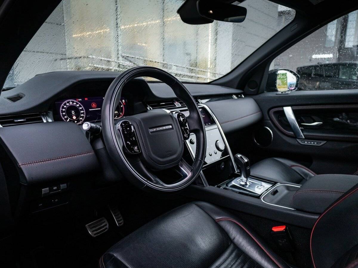 Land Rover Discovery Sport с пробегом — 2020 год. Фото: #11