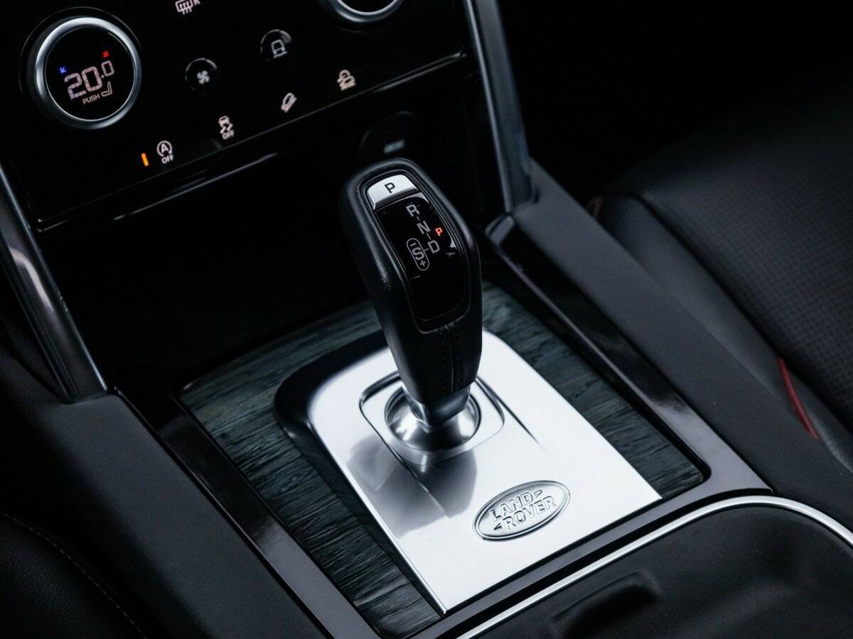 Land Rover Discovery Sport с пробегом — 2020 год. Фото: #19