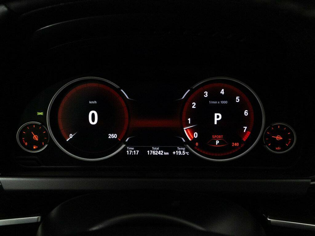 BMW 6 серии с пробегом — 2013 год. Фото: #11