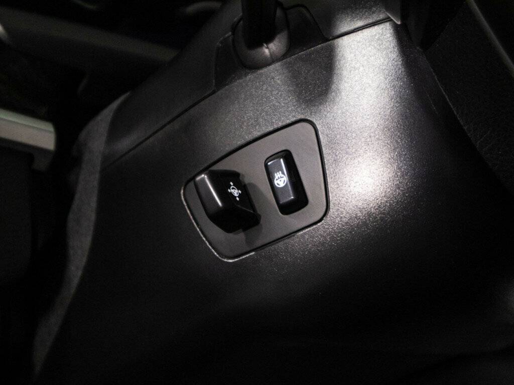 BMW 6 серии с пробегом — 2013 год. Фото: #19