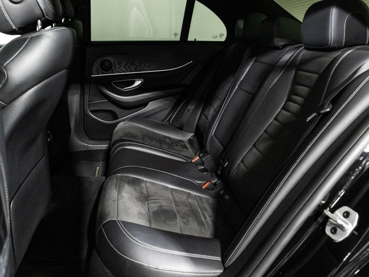 Mercedes-Benz E-Класс с пробегом — 2020 год. Фото: #9