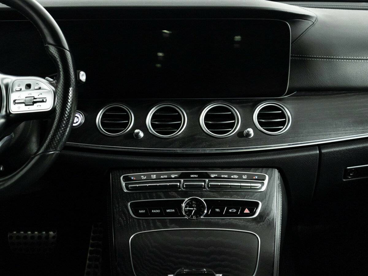 Mercedes-Benz E-Класс с пробегом — 2020 год. Фото: #13