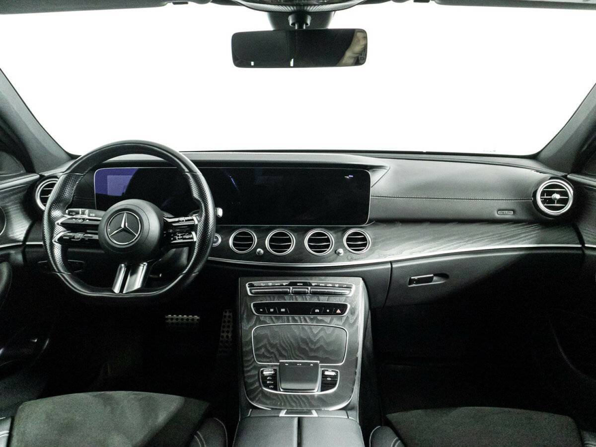 Mercedes-Benz E-Класс с пробегом — 2021 год. Фото: #12