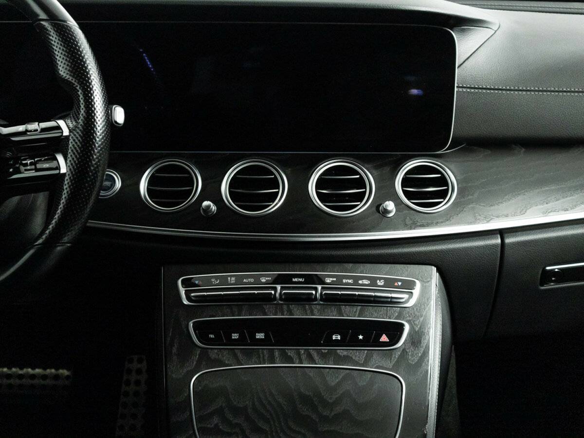 Mercedes-Benz E-Класс с пробегом — 2021 год. Фото: #13