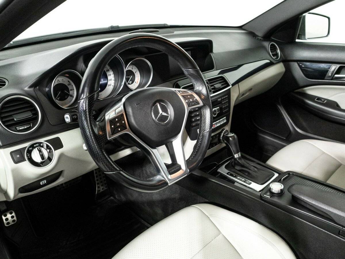 Mercedes-Benz C-Класс с пробегом — 2012 год. Фото: #10