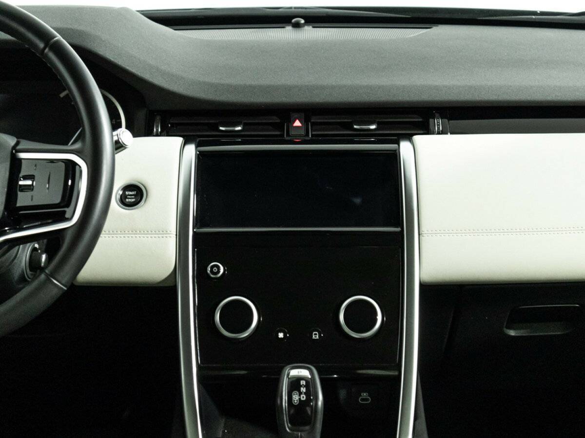 Land Rover Discovery Sport с пробегом — 2021 год. Фото: #13