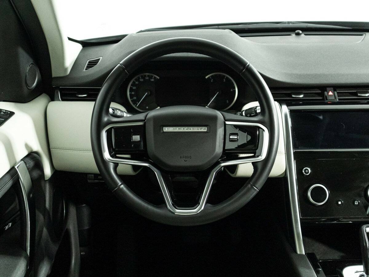 Land Rover Discovery Sport с пробегом — 2021 год. Фото: #22