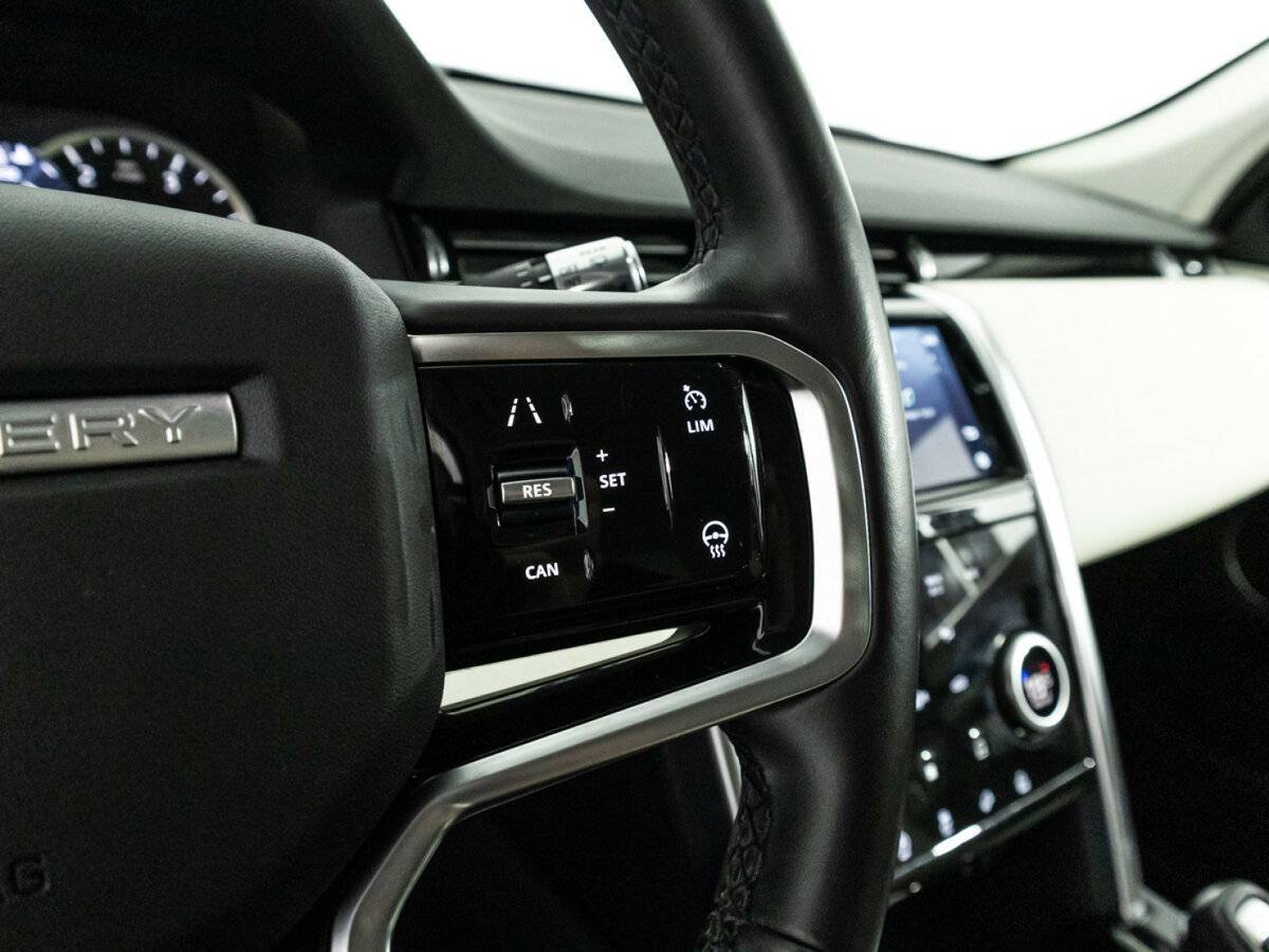 Land Rover Discovery Sport с пробегом — 2021 год. Фото: #23