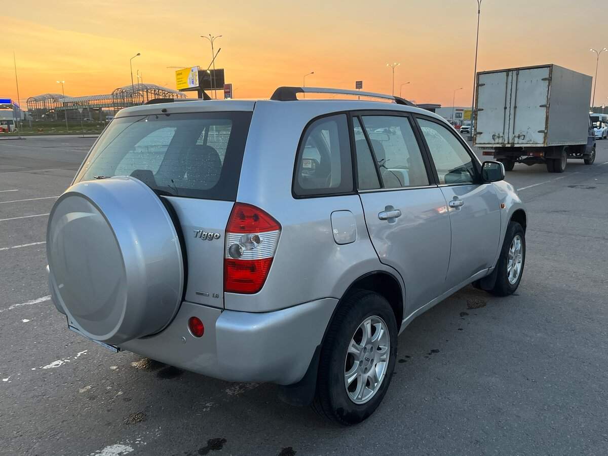 Chery Tiggo (T11) с пробегом — 2012 год. Фото: #4