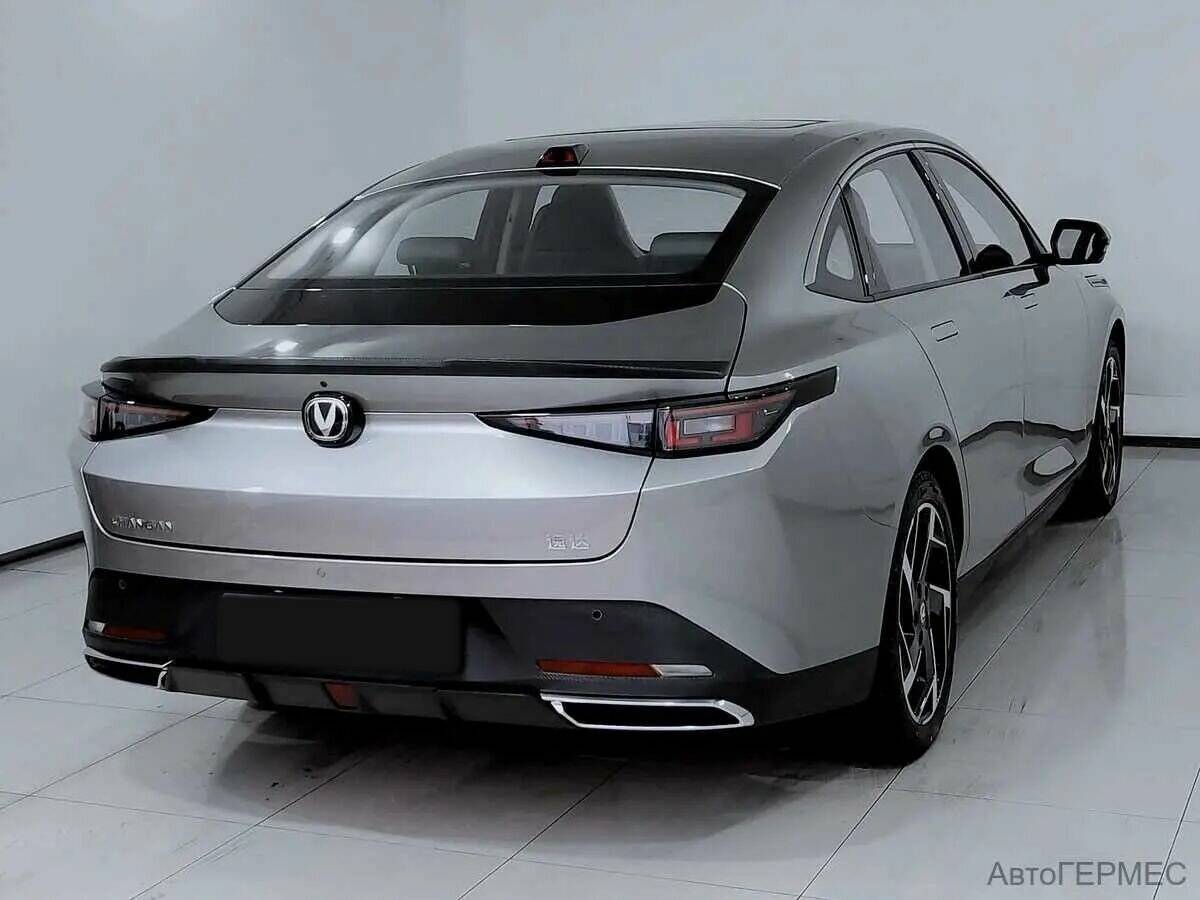 Changan Lamore с пробегом — 2023 год. Фото: #3