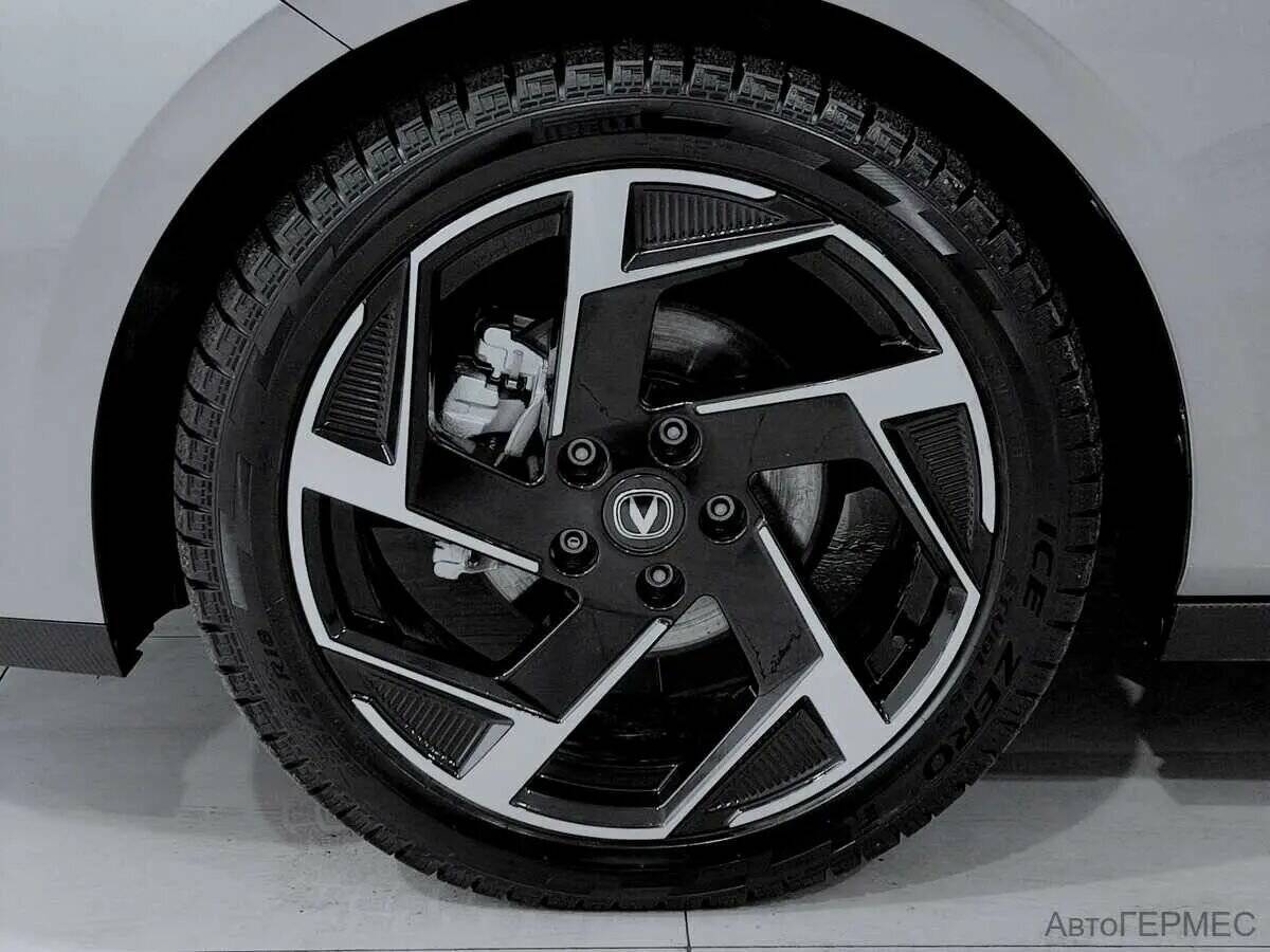 Changan Lamore с пробегом — 2023 год. Фото: #14