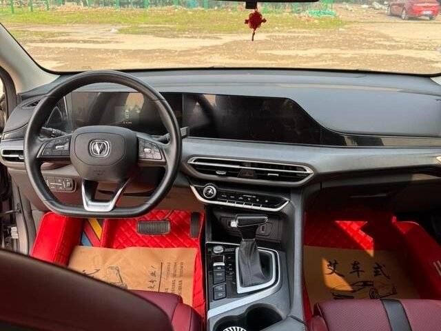 Changan Eado Plus с пробегом — 2021 год. Фото: #8