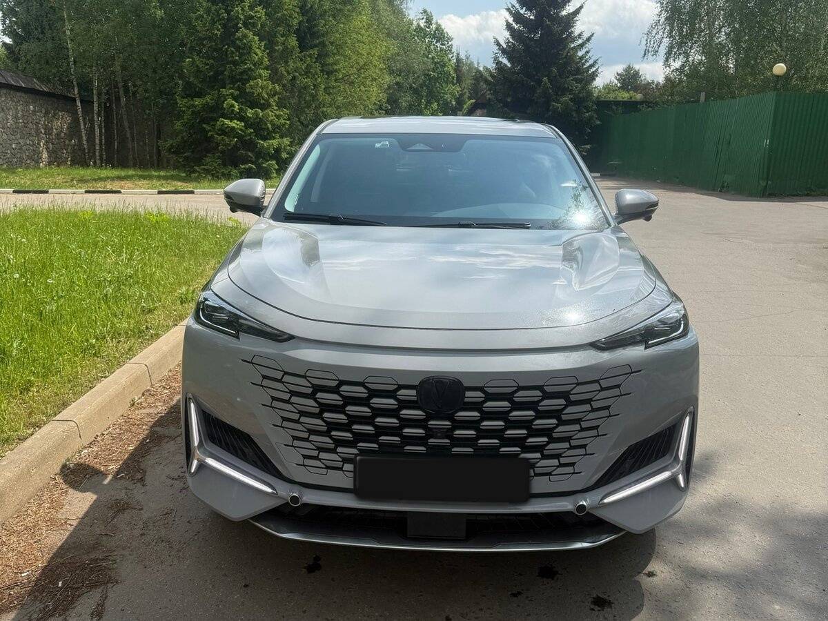 Changan UNI-K с пробегом — 2023 год. Фото: #1