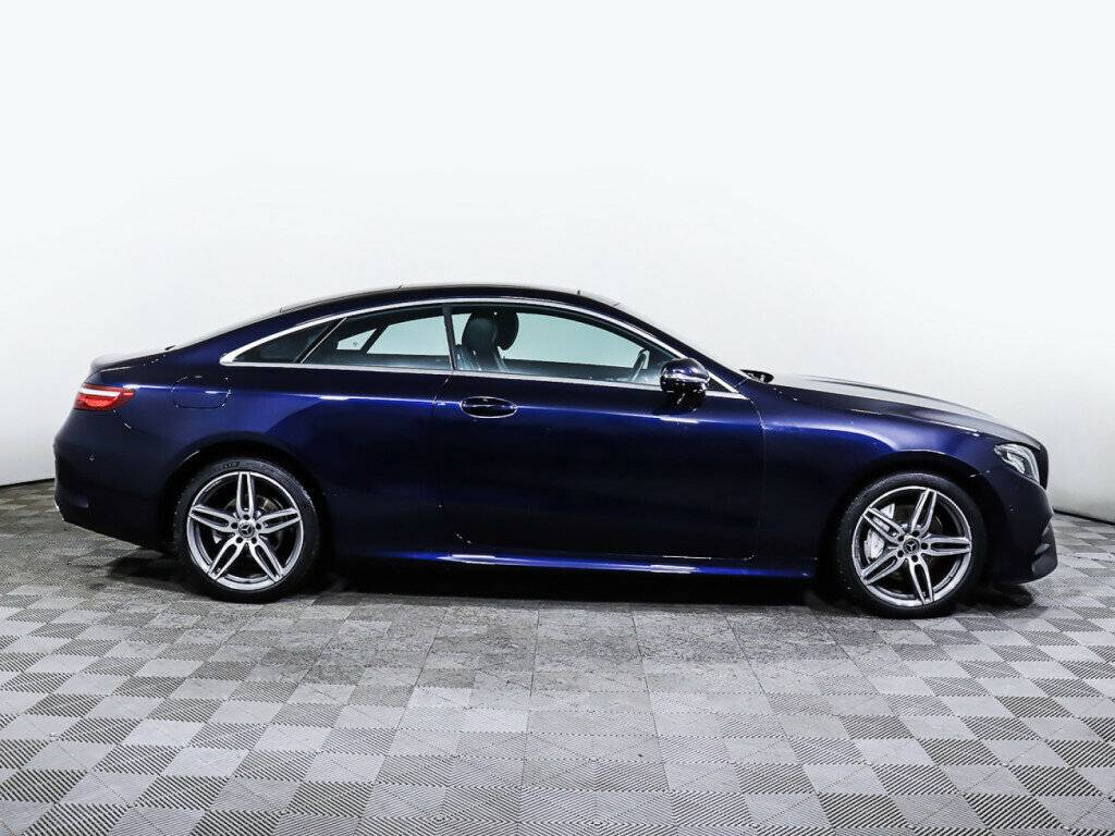 Mercedes-Benz E-Класс с пробегом — 2018 год. Фото: #2