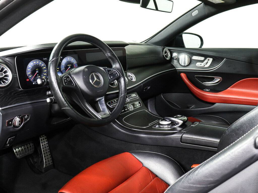 Mercedes-Benz E-Класс с пробегом — 2018 год. Фото: #14