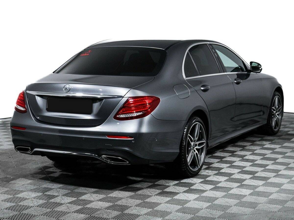 Mercedes-Benz E-Класс с пробегом — 2018 год. Фото: #4