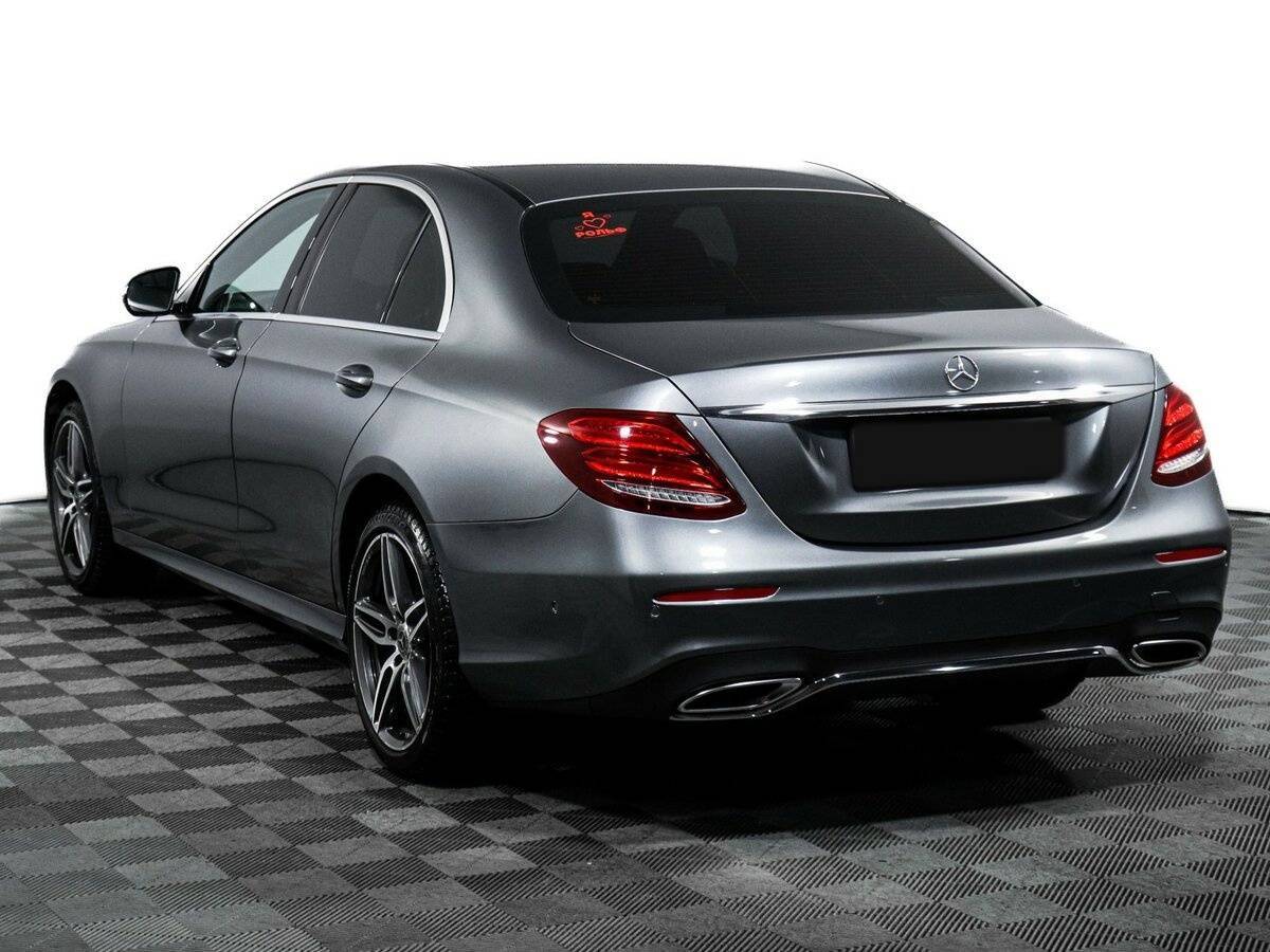 Mercedes-Benz E-Класс с пробегом — 2018 год. Фото: #6