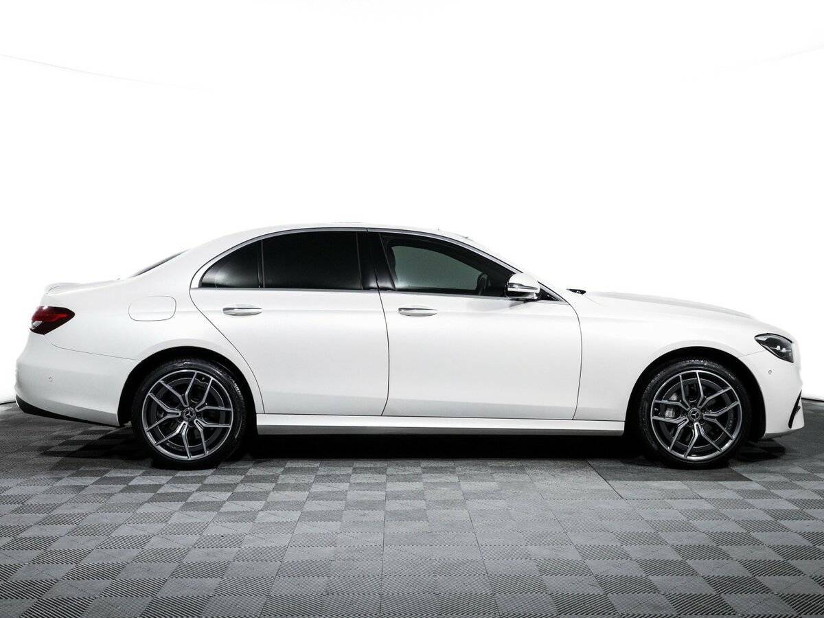 Mercedes-Benz E-Класс с пробегом — 2021 год. Фото: #3