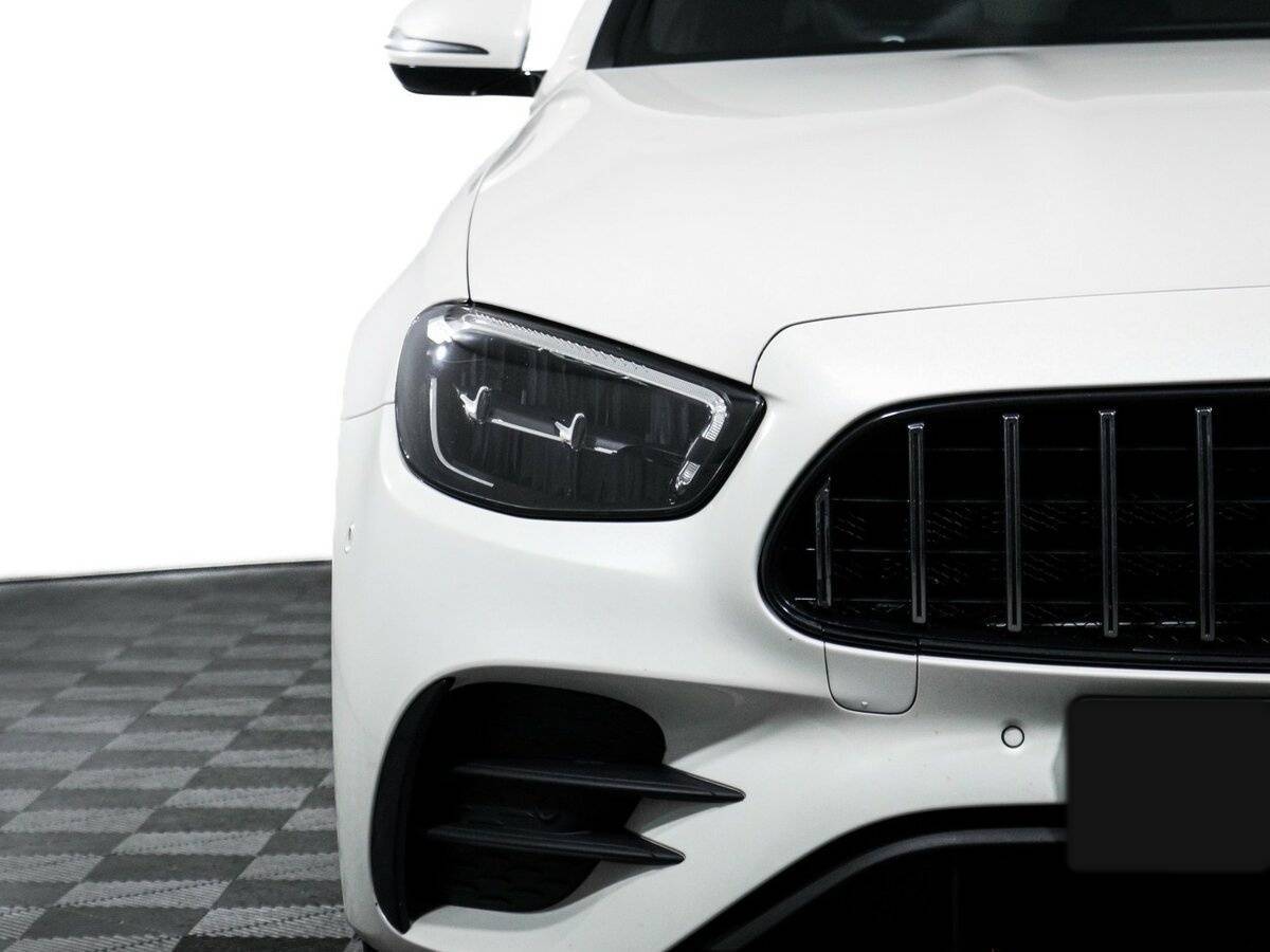 Mercedes-Benz E-Класс с пробегом — 2021 год. Фото: #17