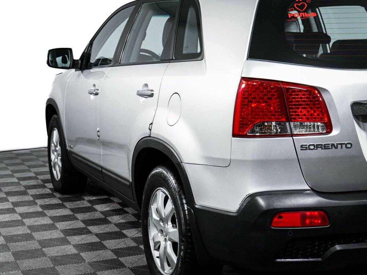 Kia Sorento с пробегом — 2011 год. Фото: #16