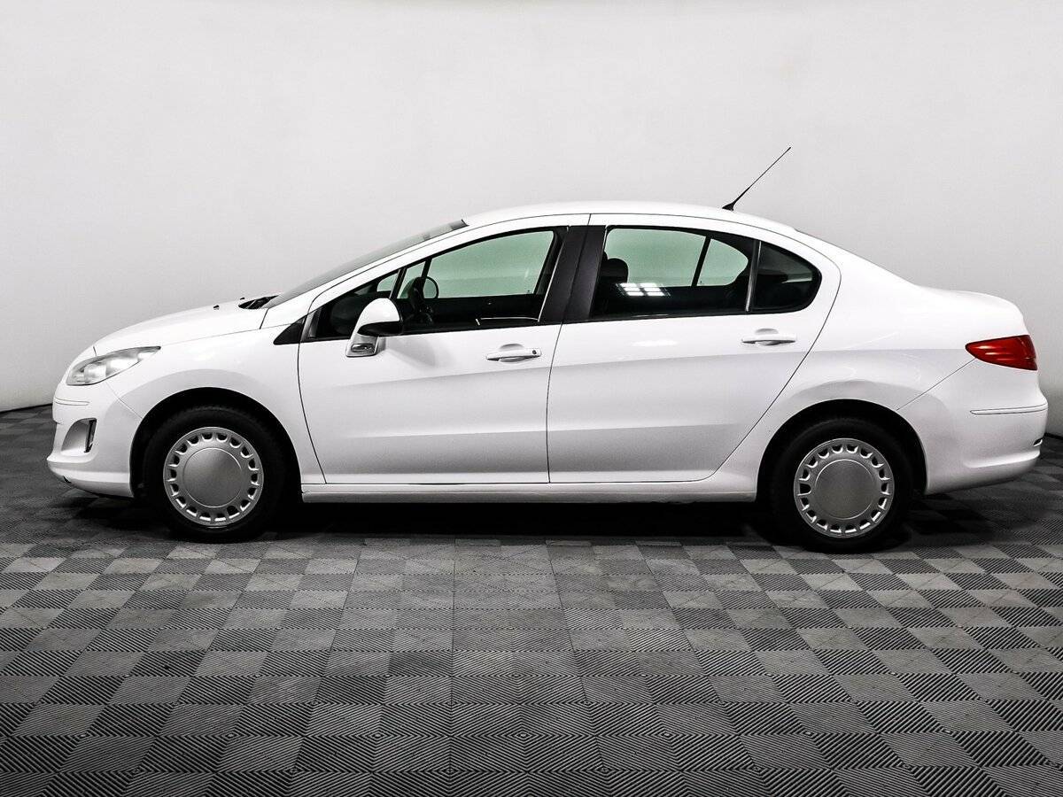 Peugeot 408 с пробегом — 2012 год. Фото: #7