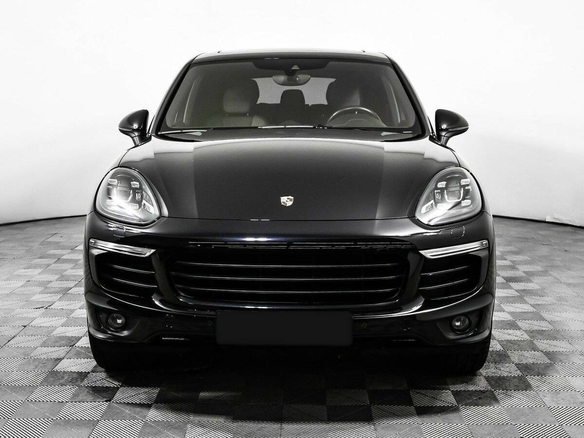Porsche Cayenne с пробегом — 2015 год. Фото: #1