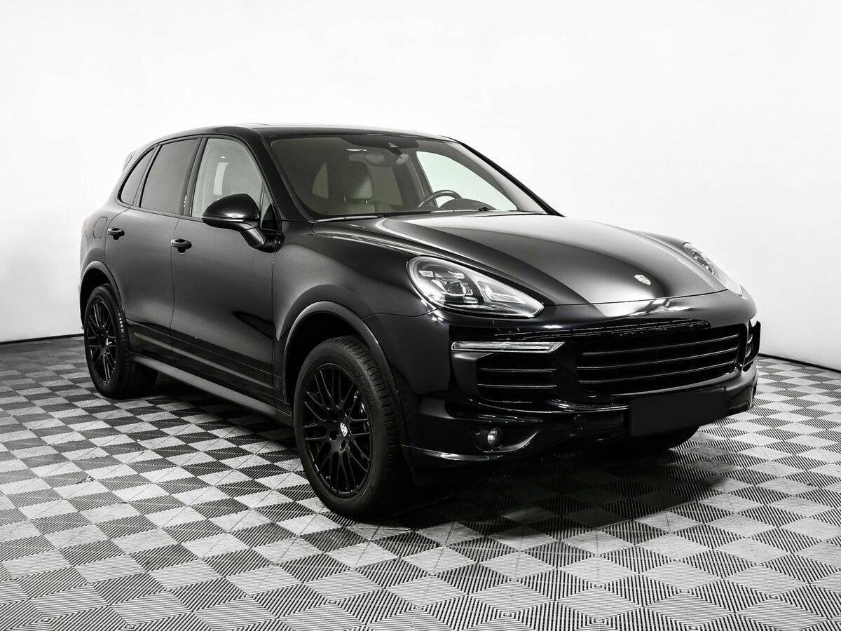 Porsche Cayenne с пробегом — 2015 год. Фото: #2