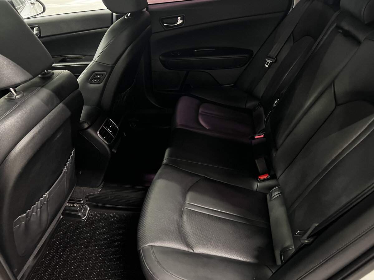 Kia K5 с пробегом — 2017 год. Фото: #11