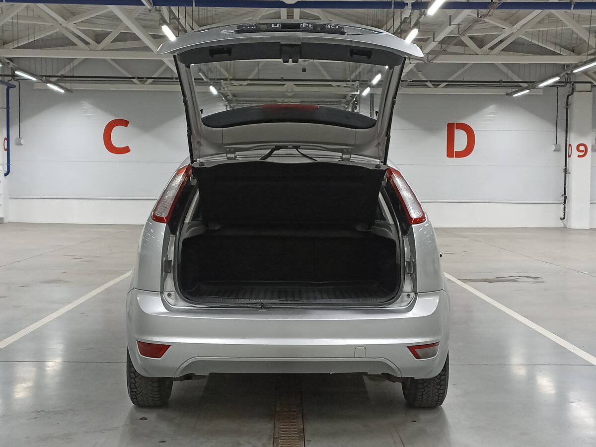 Ford Focus с пробегом — 2009 год. Фото: #9