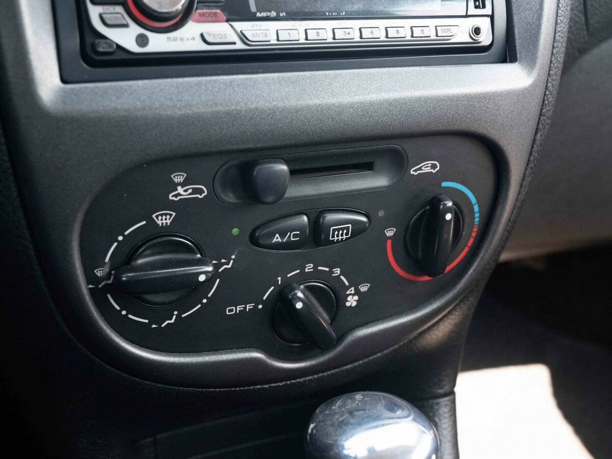 Peugeot 206 с пробегом — 2008 год. Фото: #17