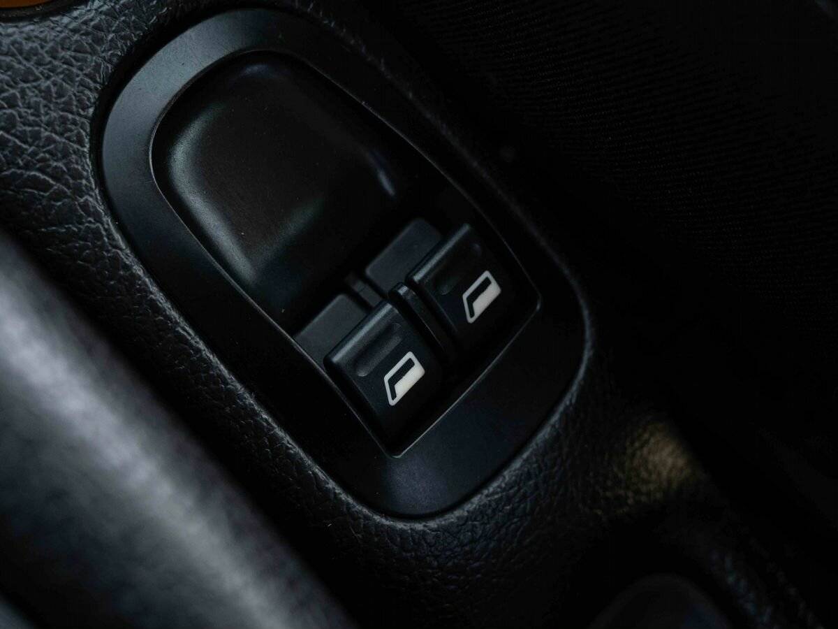 Peugeot 206 с пробегом — 2008 год. Фото: #18