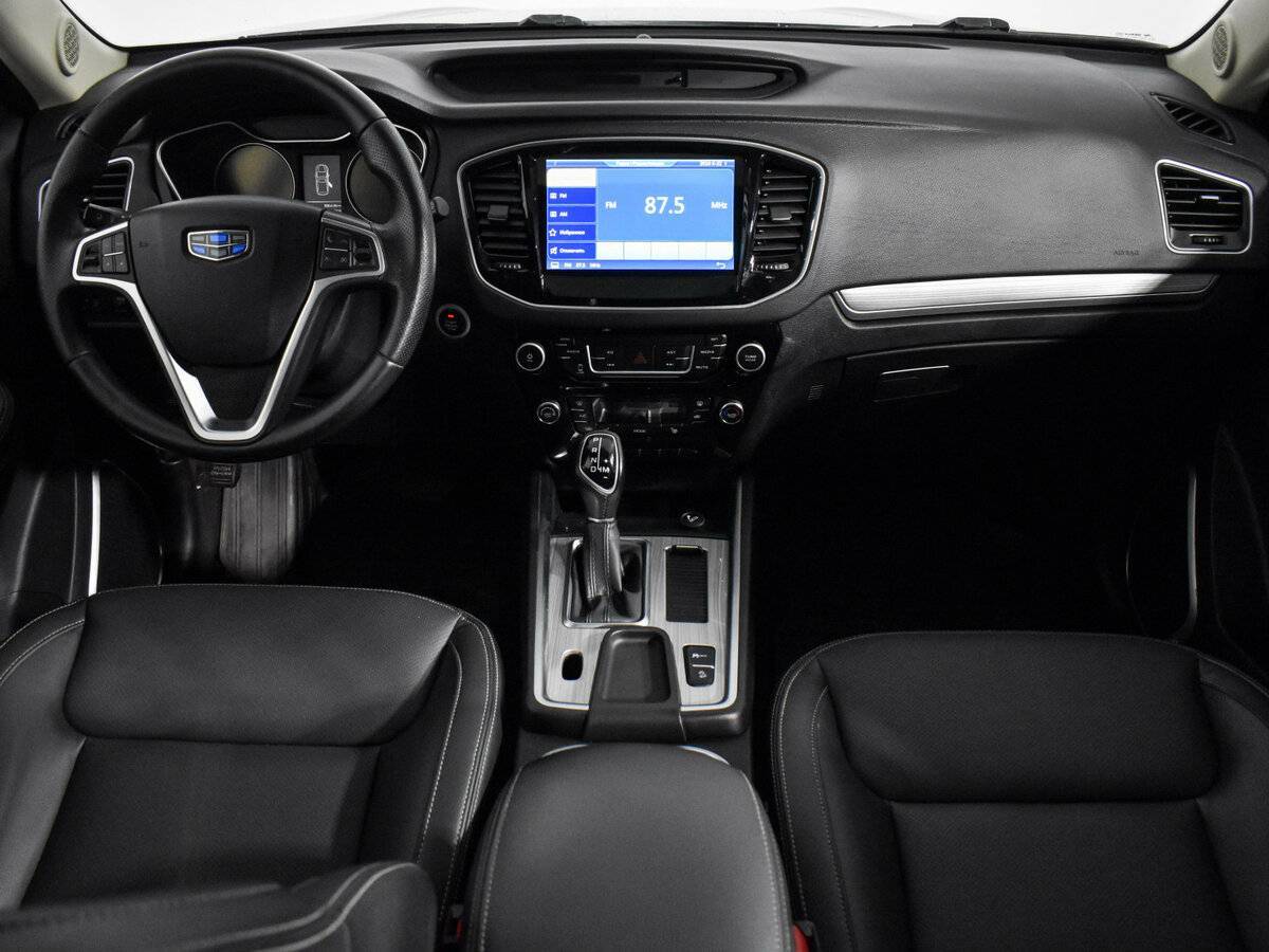 Geely Emgrand X7 с пробегом — 2021 год. Фото: #14