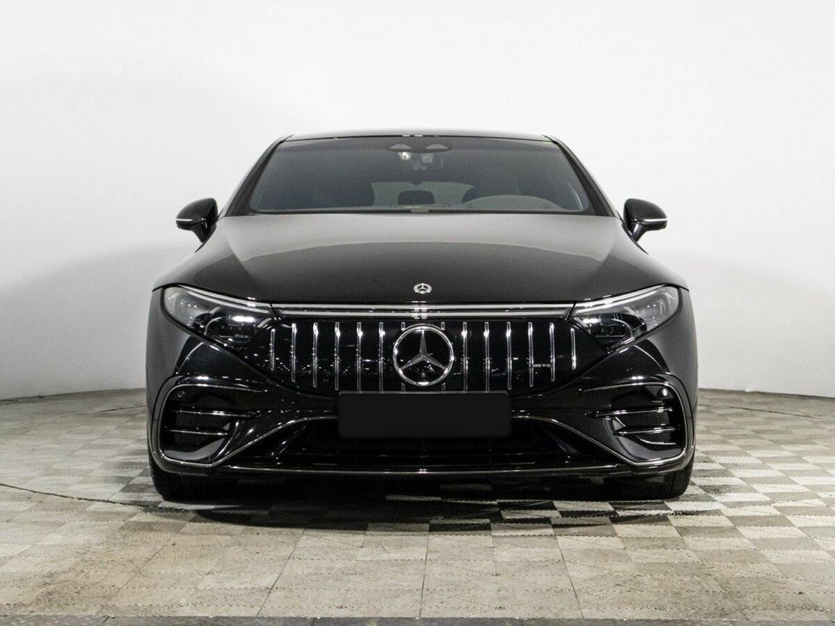 Mercedes-Benz EQS AMG с пробегом — 2022 год. Фото: #1