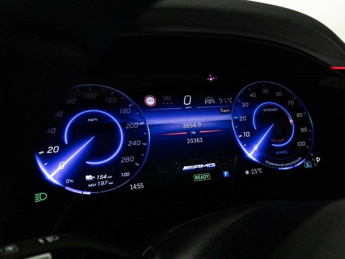 Mercedes-Benz EQS AMG с пробегом — 2022 год. Фото: #11