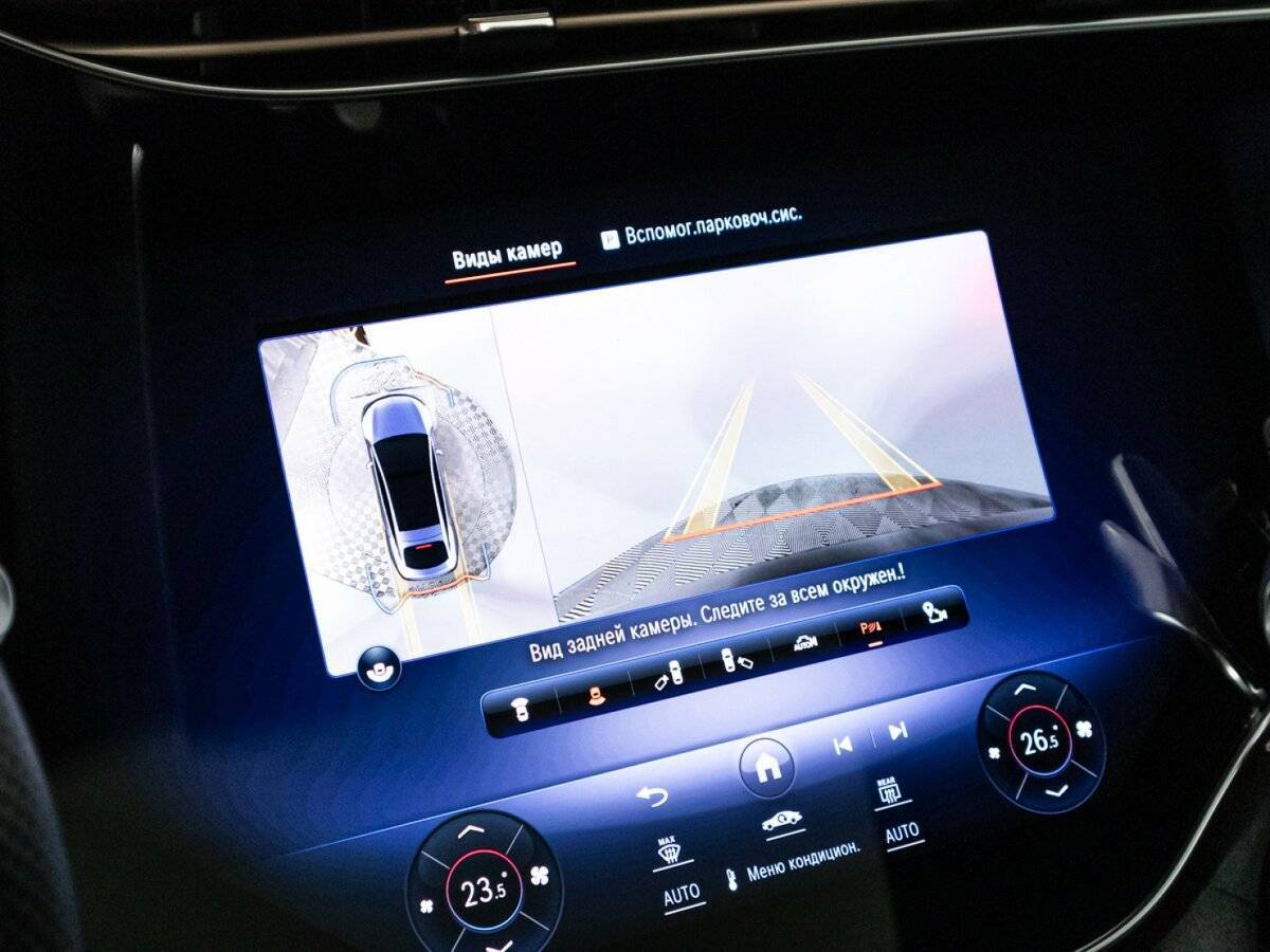 Mercedes-Benz EQS AMG с пробегом — 2022 год. Фото: #19