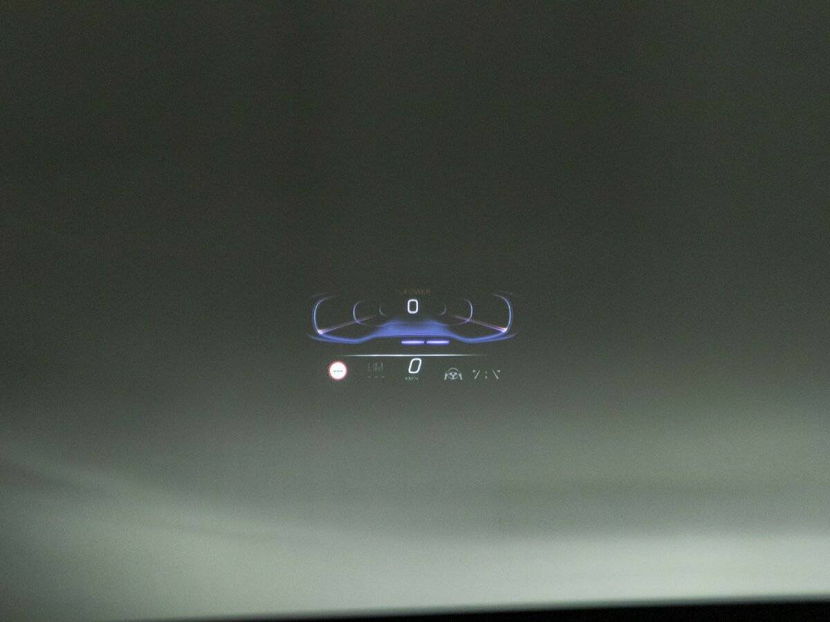 Mercedes-Benz EQS AMG с пробегом — 2022 год. Фото: #28