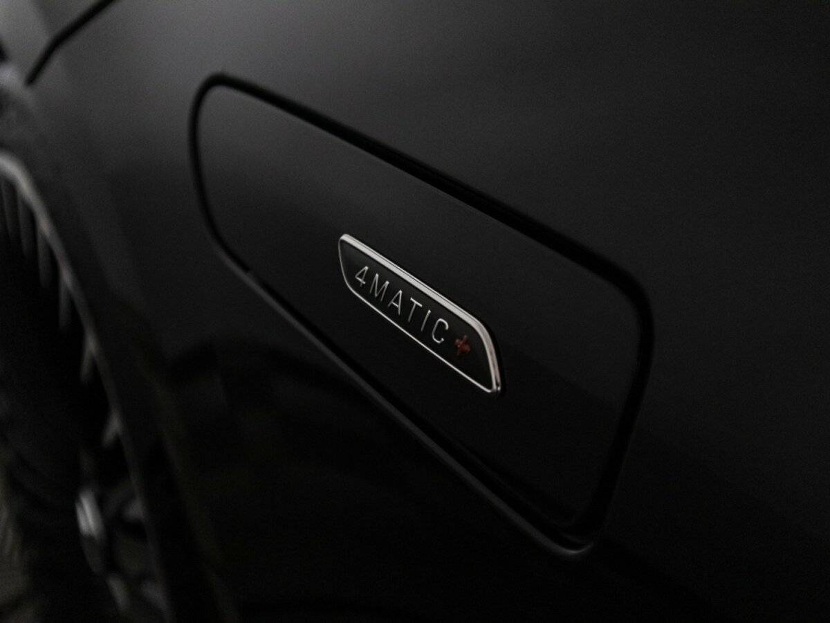 Mercedes-Benz EQS AMG с пробегом — 2022 год. Фото: #35