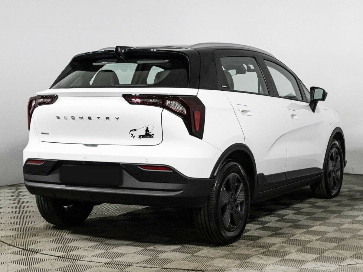 Geely Geometry E с пробегом — 2022 год. Фото: #4