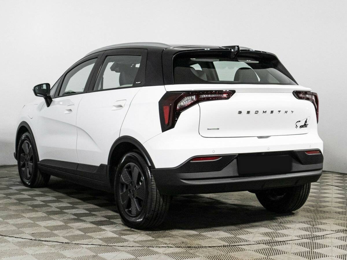 Geely Geometry E с пробегом — 2022 год. Фото: #6