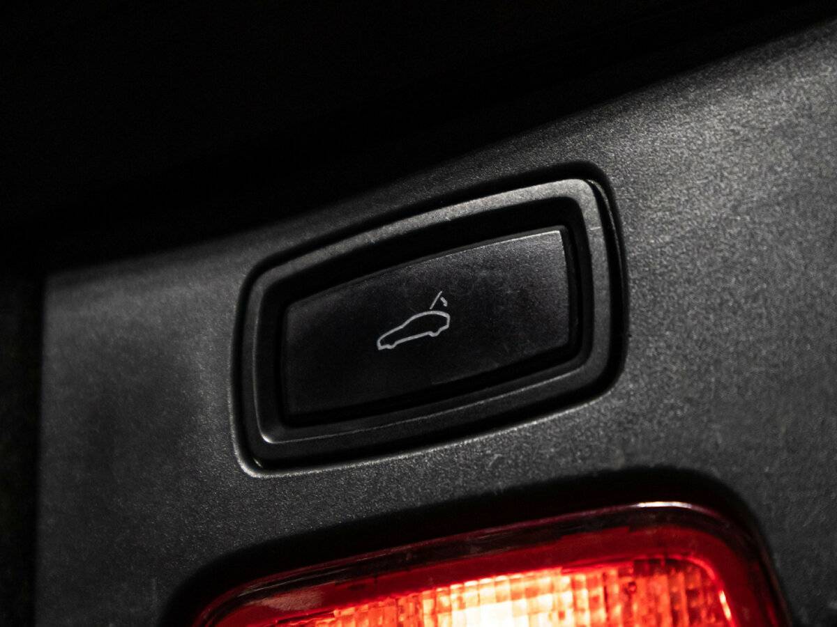 Porsche Cayenne с пробегом — 2011 год. Фото: #14